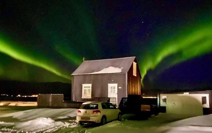 Vellir Grenivik Home With A View ภายนอก รูปภาพ