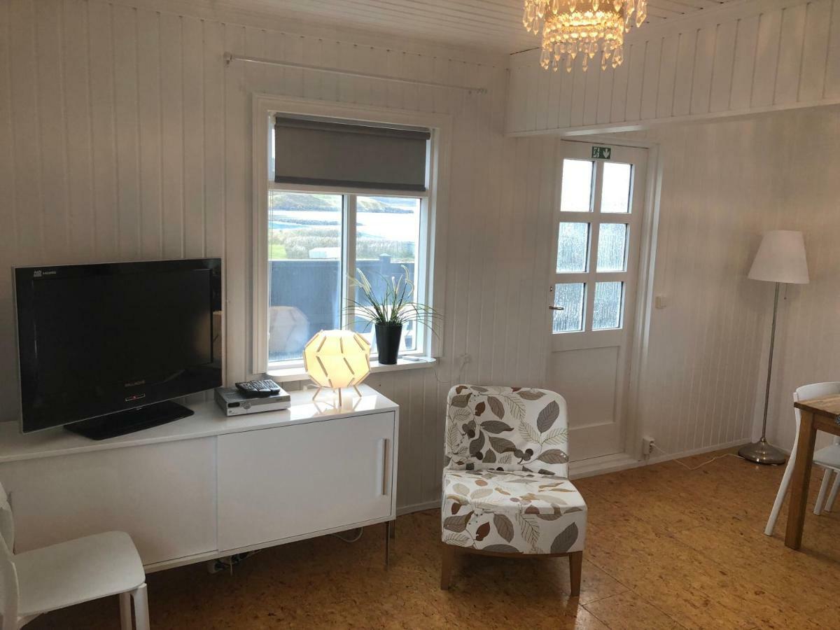 Vellir Grenivik Home With A View ภายนอก รูปภาพ